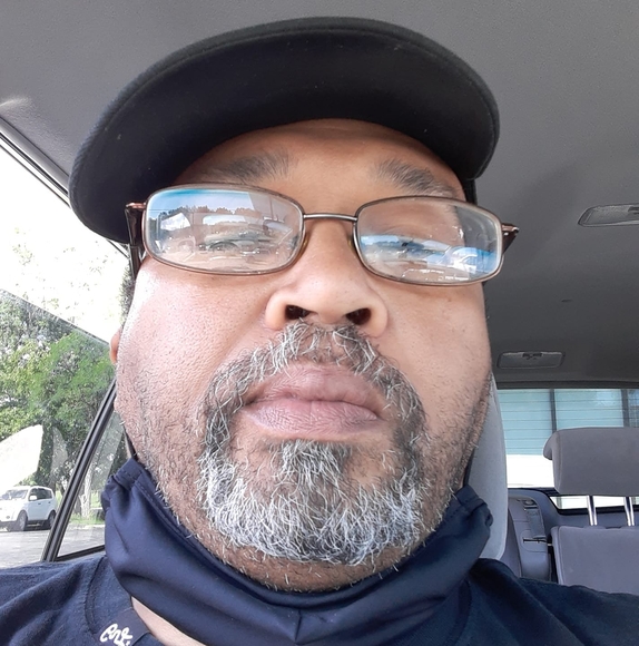 Meet your Posher, Aaron - Picture 1 of 1